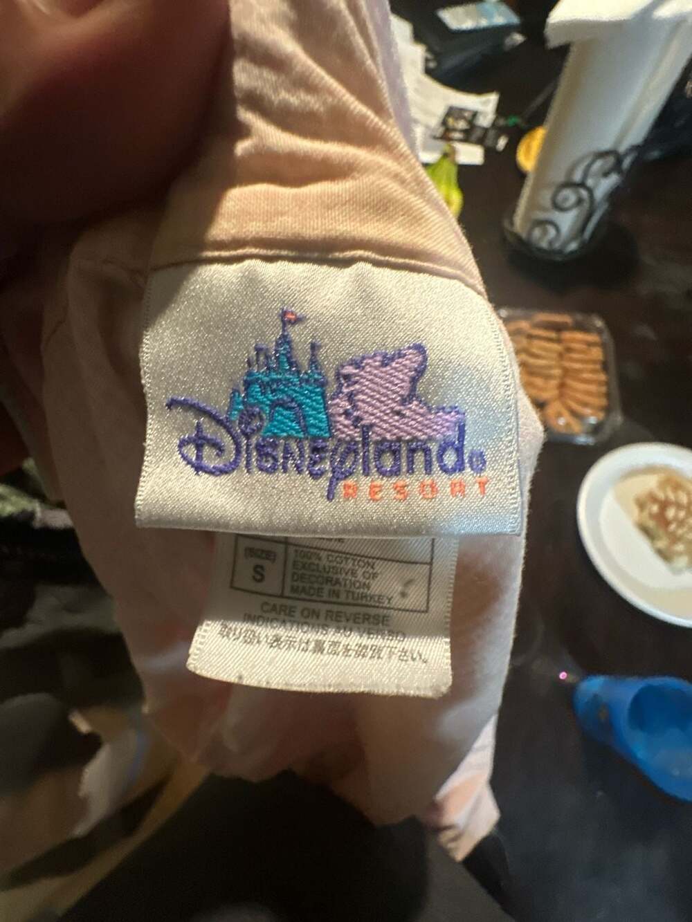 Vintage Disneyland Resort Eeyore Pink Gingham Button Up Pajama Shirt Women's Sma